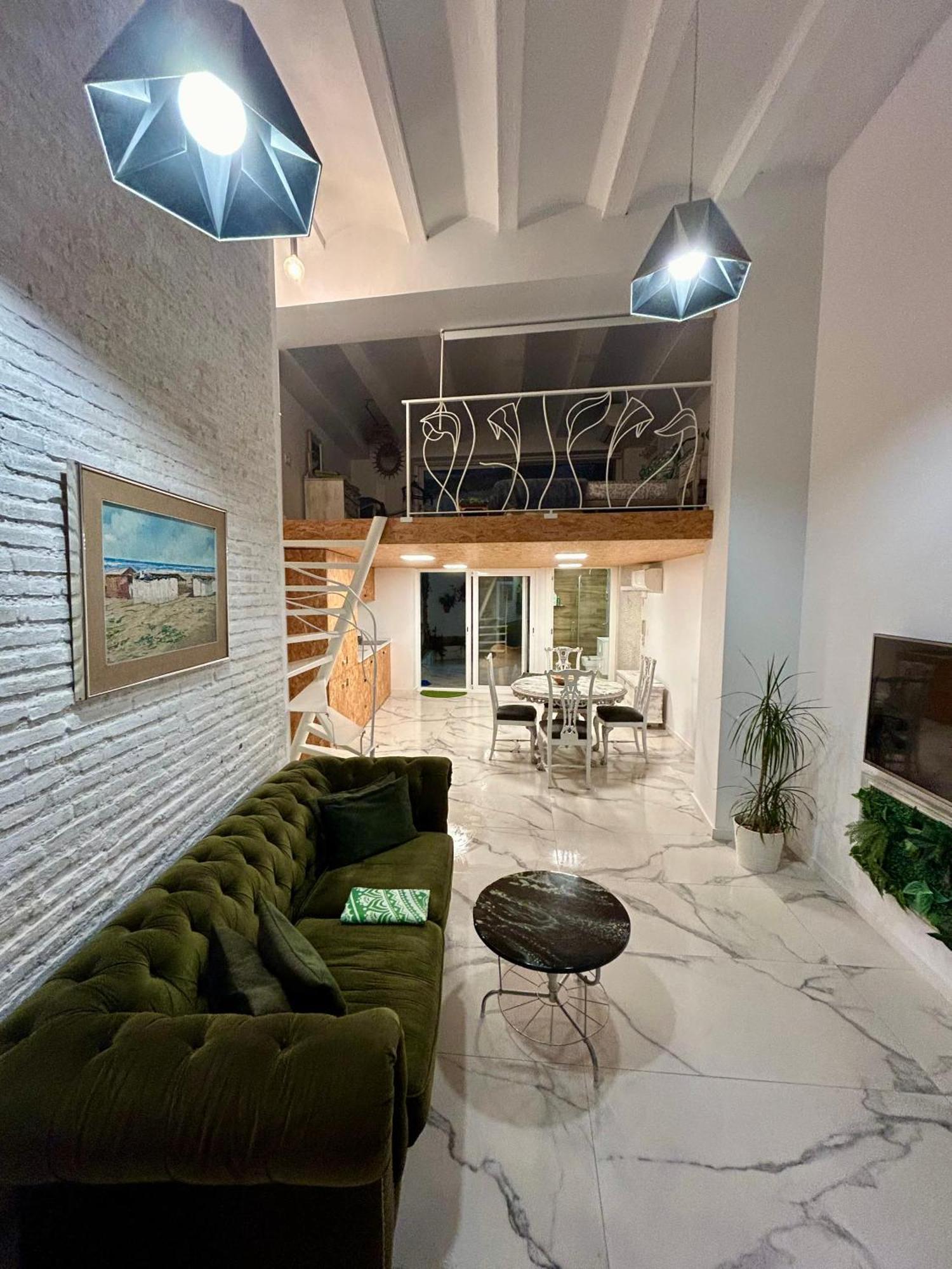 Loft Con Mucha Luz En El Centro Barrio Ruzafa Villa Valencia Eksteriør billede